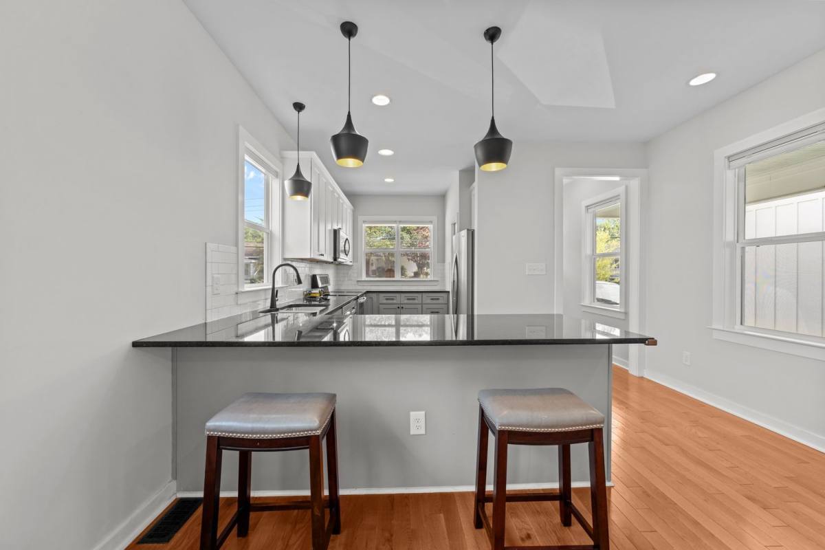 House for rent at 536 E Lenoir St, Raleigh, NC 27601