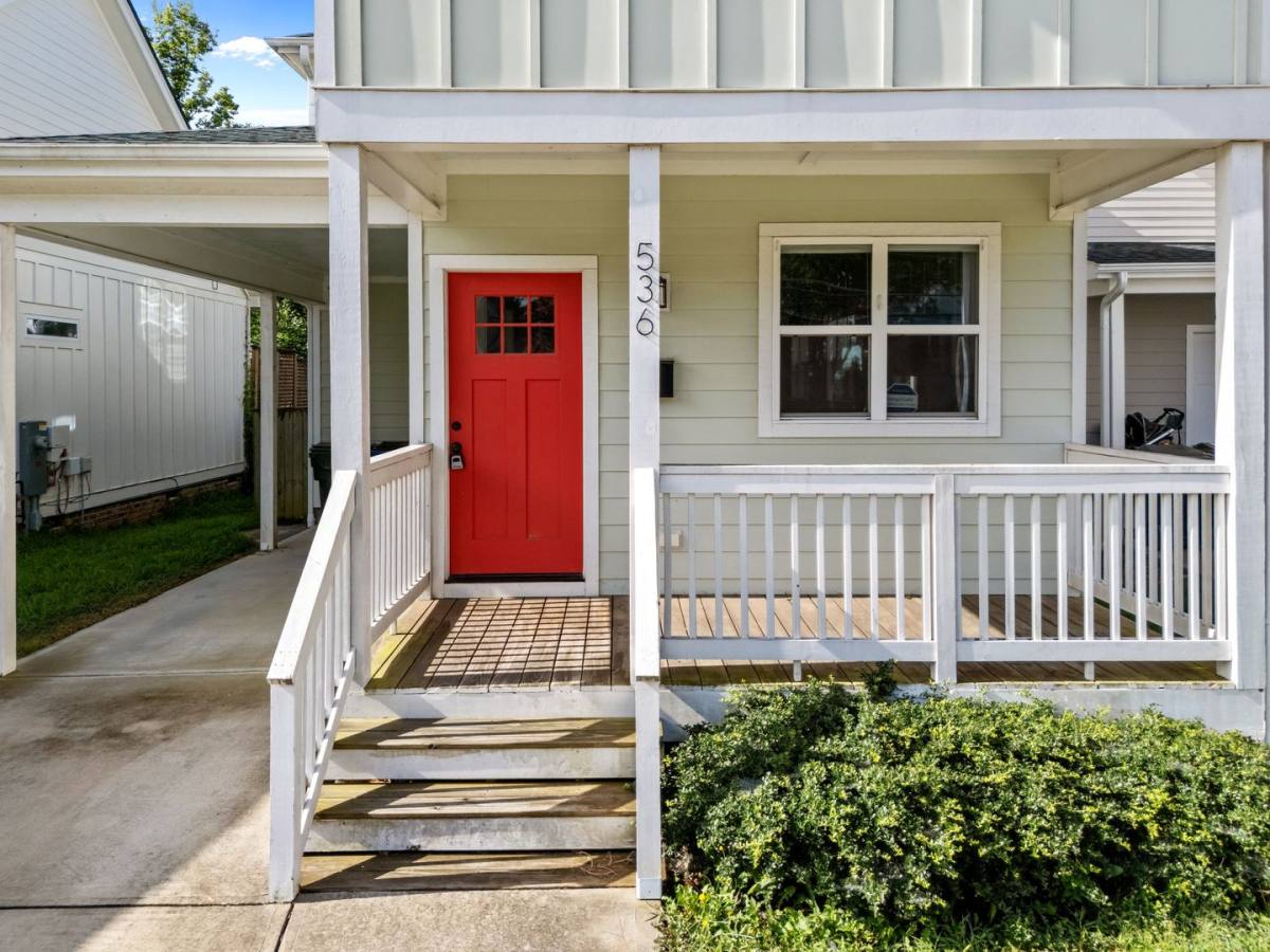 House for rent at 536 E Lenoir St, Raleigh, NC 27601
