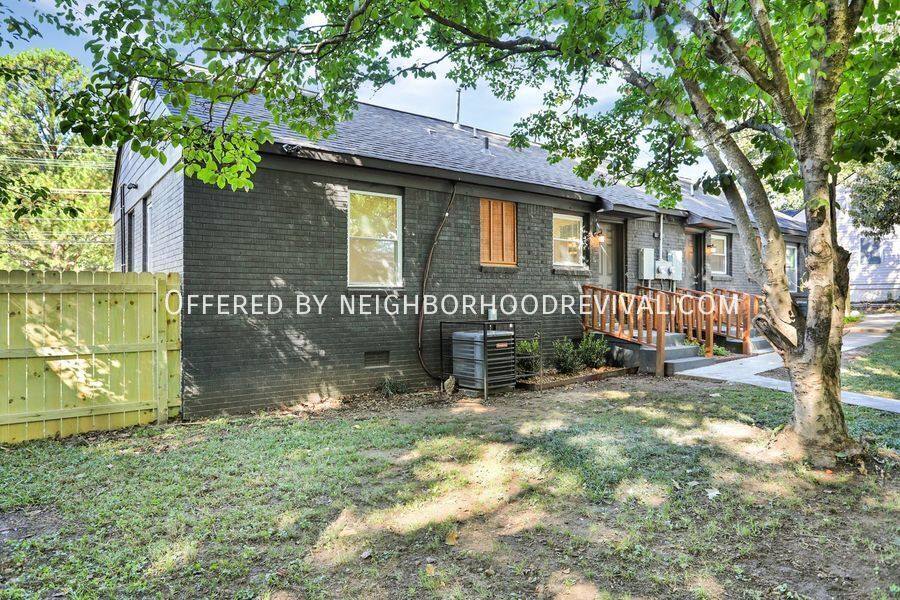 Apartment for rent at 140 S Holmes St, Memphis, TN 38111