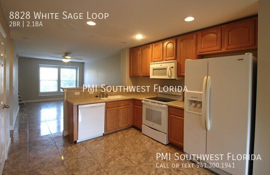 Townhouse for rent at 8828 White Sage Loop, Bradenton, FL 34202