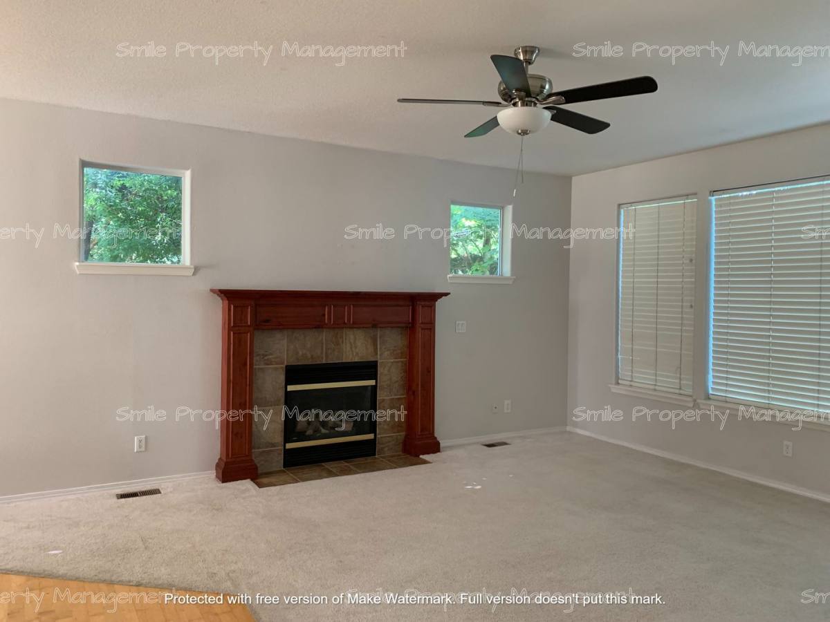 House for rent at 184 SW 105th Terrace, Portland, OR 97225