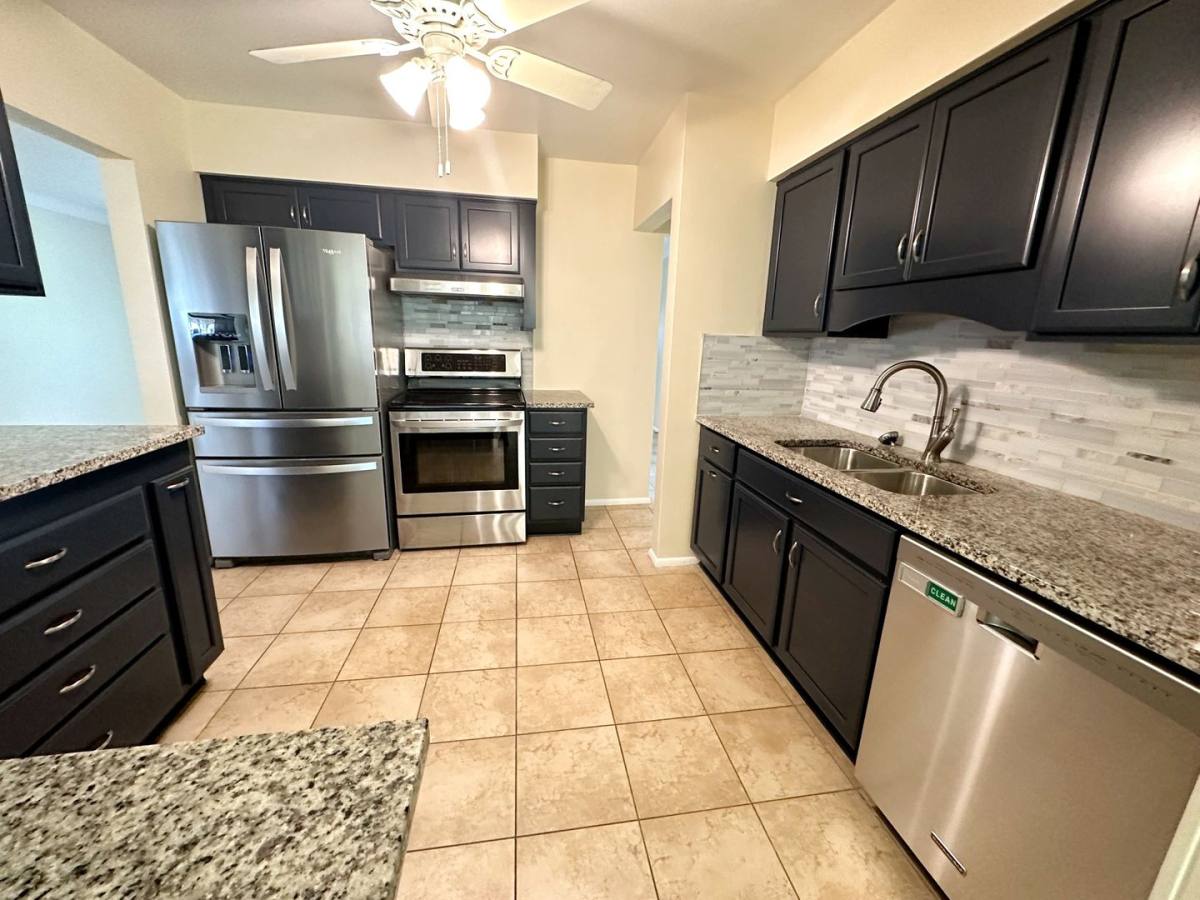 House for rent at 1770 63rd Ave N, Saint Petersburg, FL 33702