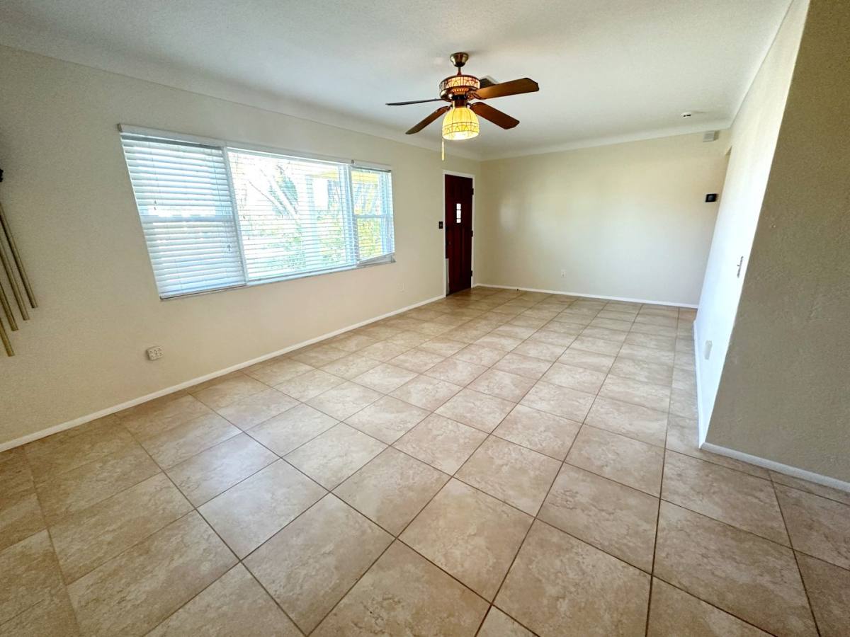 House for rent at 1770 63rd Ave N, Saint Petersburg, FL 33702