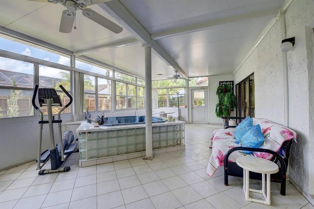 9565 El Clair Ranch Rd, Boynton Beach, FL 33437 - House for Rent