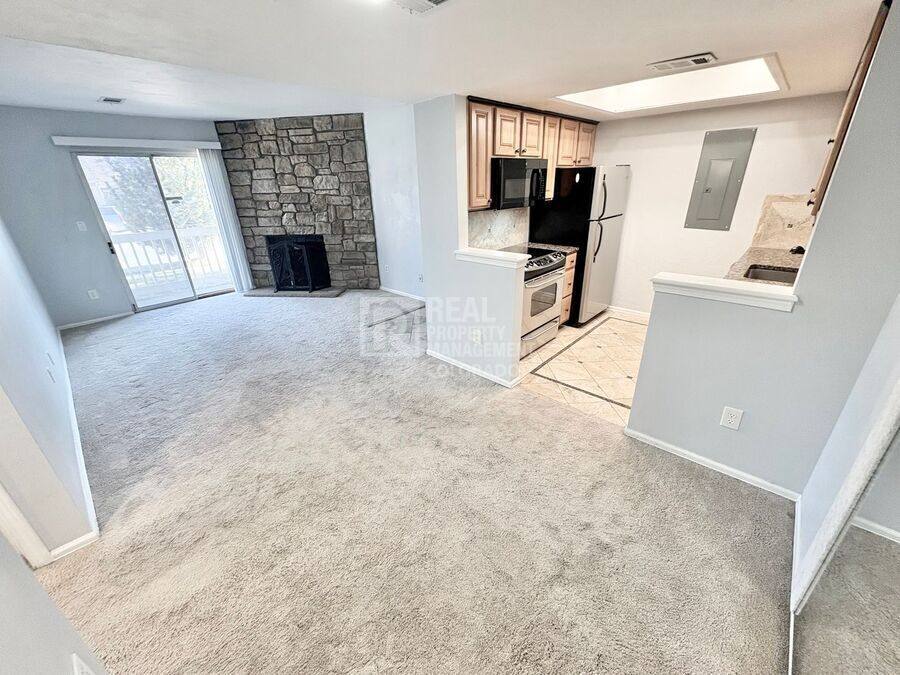 Condo for rent at 1960 S Xanadu Way #107, Aurora, CO 80014
