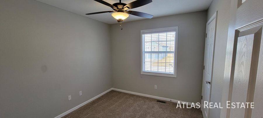 House for rent at 1312 SE Princeton Place, Lees Summit, MO 64081