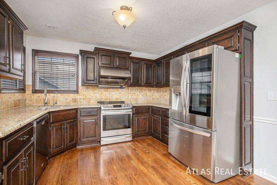 House for rent at 1312 SE Princeton Place, Lees Summit, MO 64081