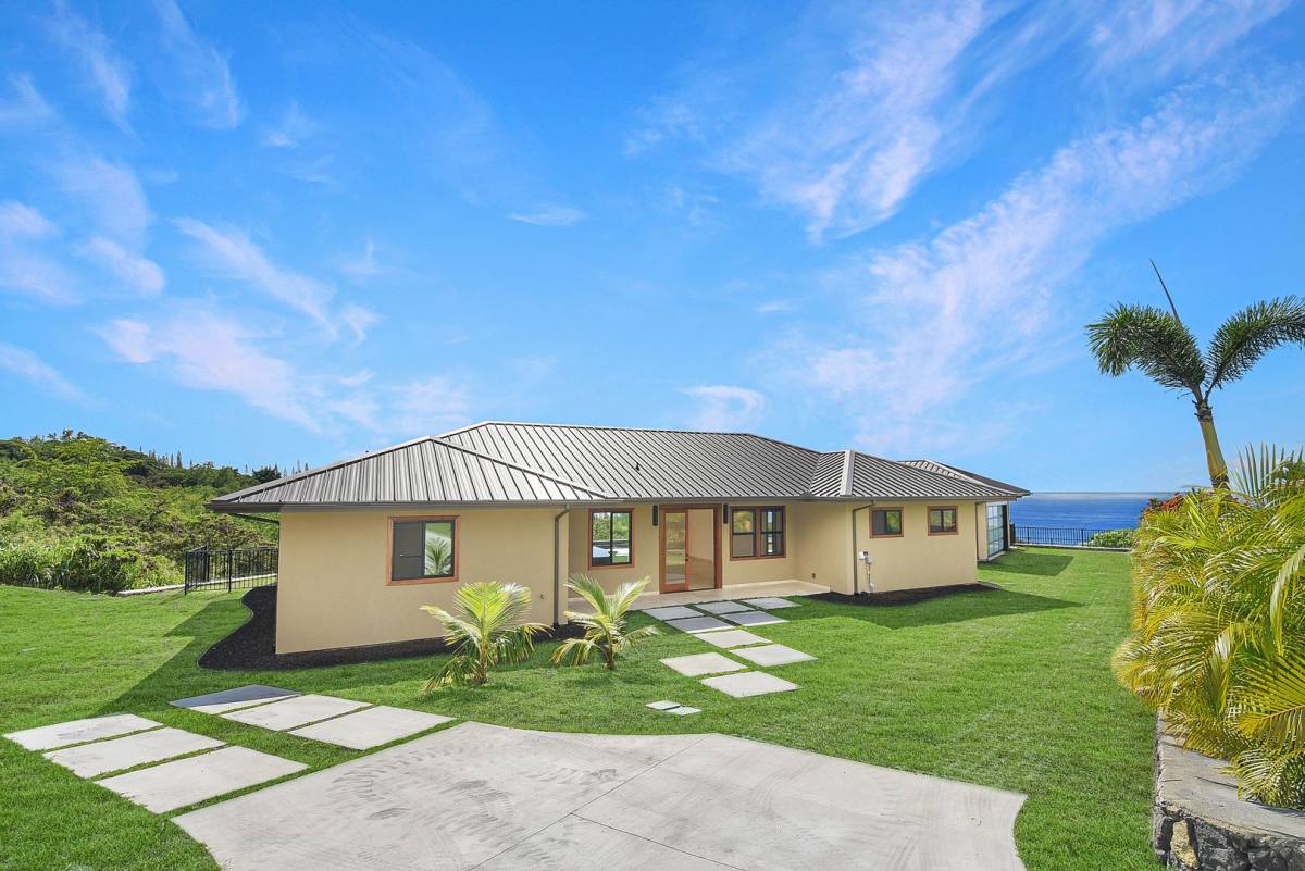 House for rent at 78-7031 Ola Mau St, Kailua Kona, HI 96740