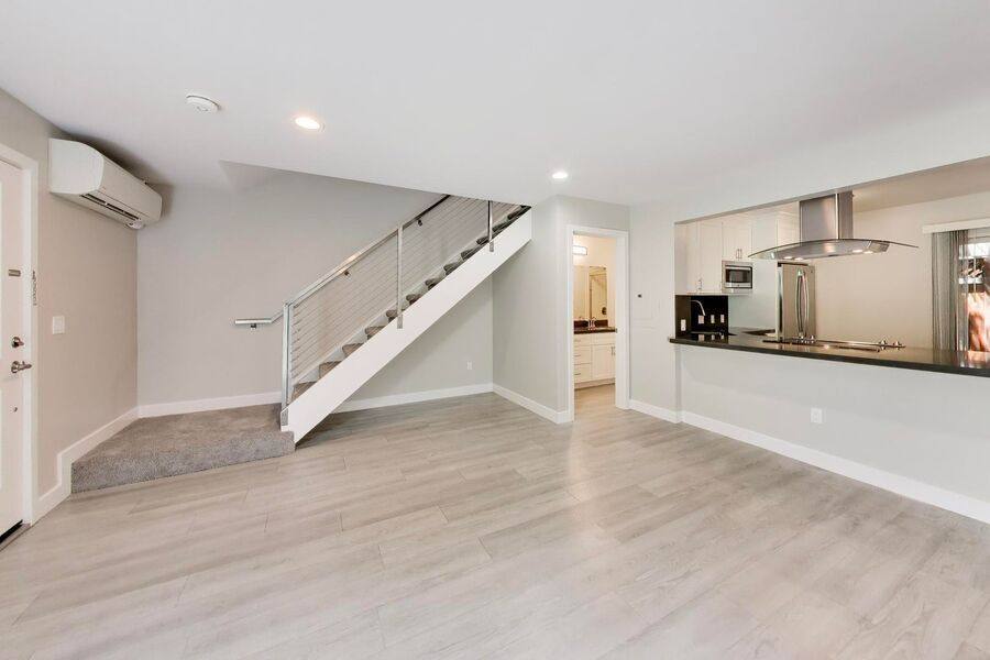 Townhouse for rent at 1662 Hollenbeck Ave #15, Sunnyvale, CA 94087