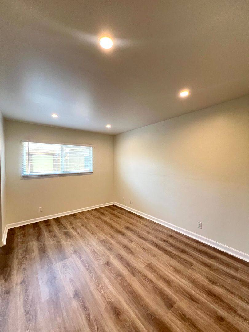 Apartment for rent at 2408 Ocean Park Blvd, Santa Monica, CA 90405