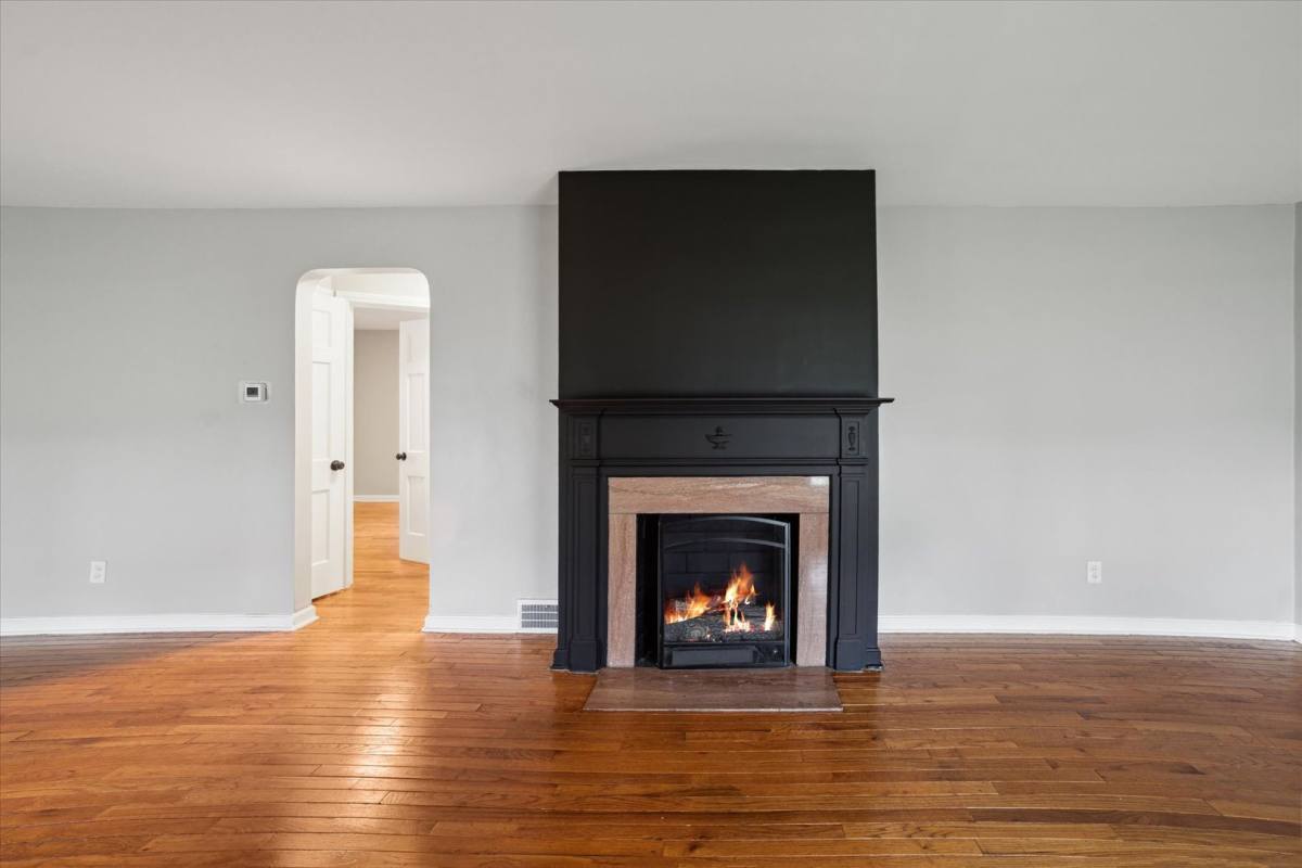 House for rent at 5145 E 114 St, Cleveland, OH 44125
