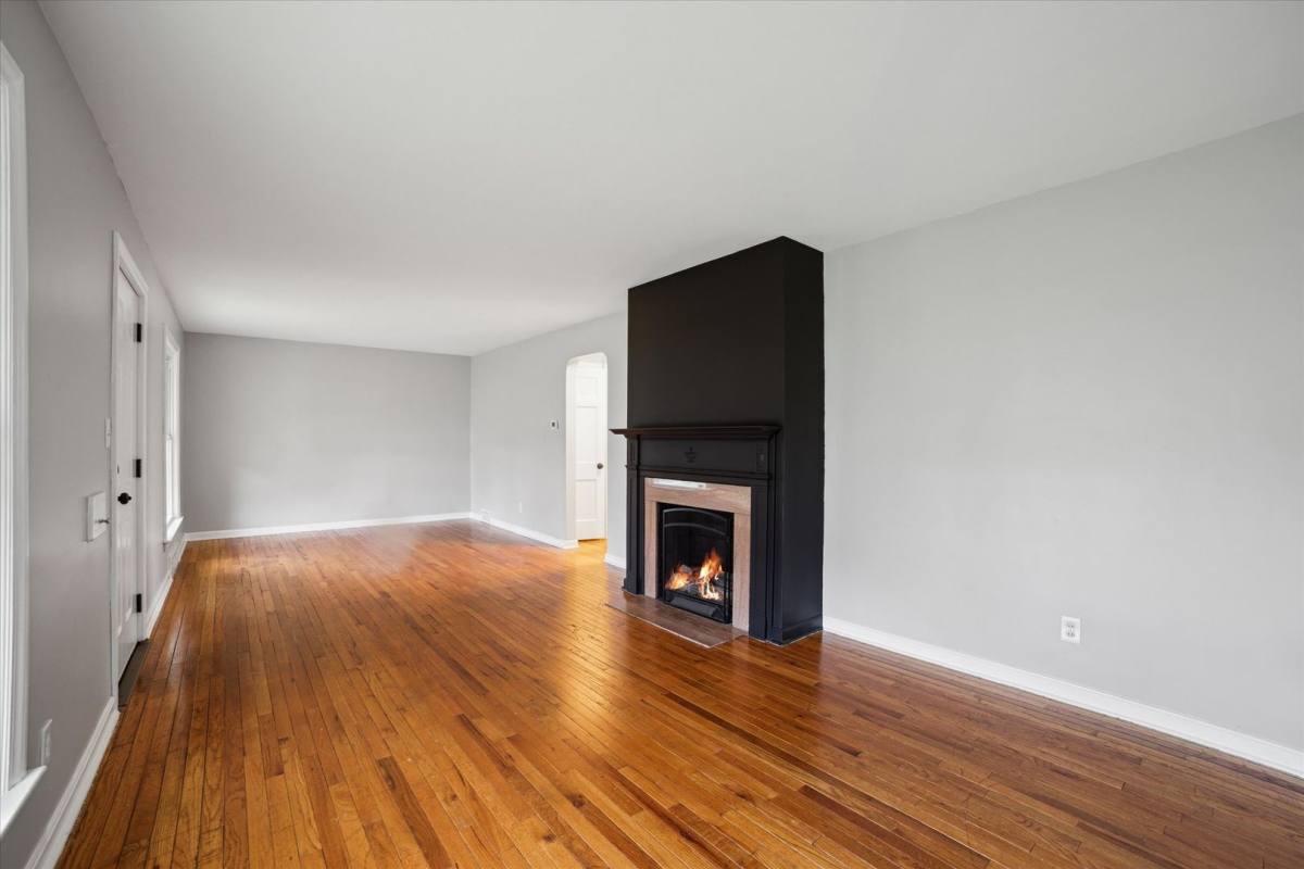 House for rent at 5145 E 114 St, Cleveland, OH 44125