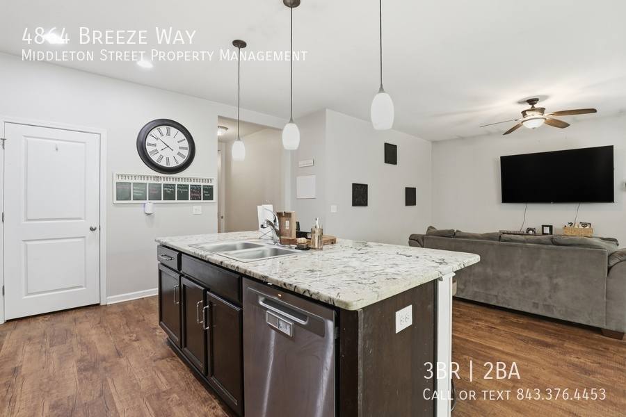 House for rent at 4864 Breeze Way, Beaufort, SC 29907