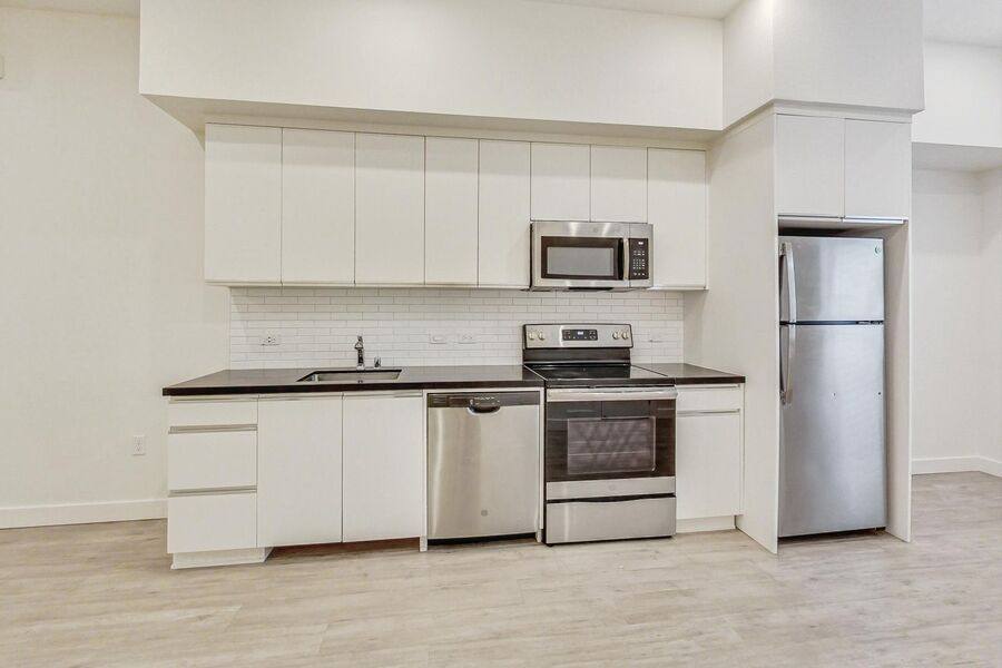 Apartment for rent at 411 29th St #107, Oakland, CA 94609