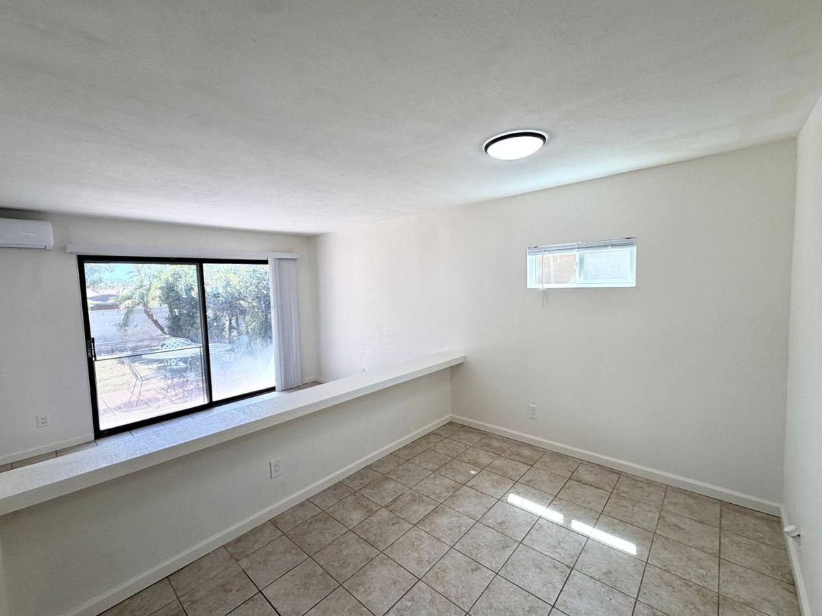 Apartment for rent at 487 E 11th St, Upland, CA 91786