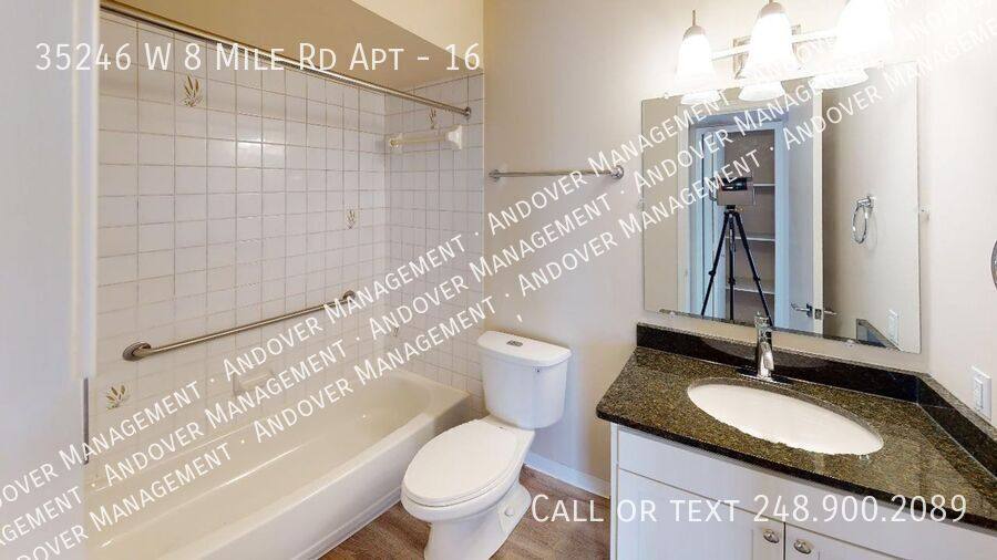 Apartment for rent at 35246 W 8 Mile Rd #16, Farmington, MI 48335
