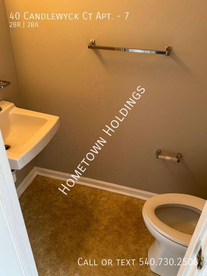 Apartment for rent at 40 Candlewyck Court #7, Martinsville, VA 24112