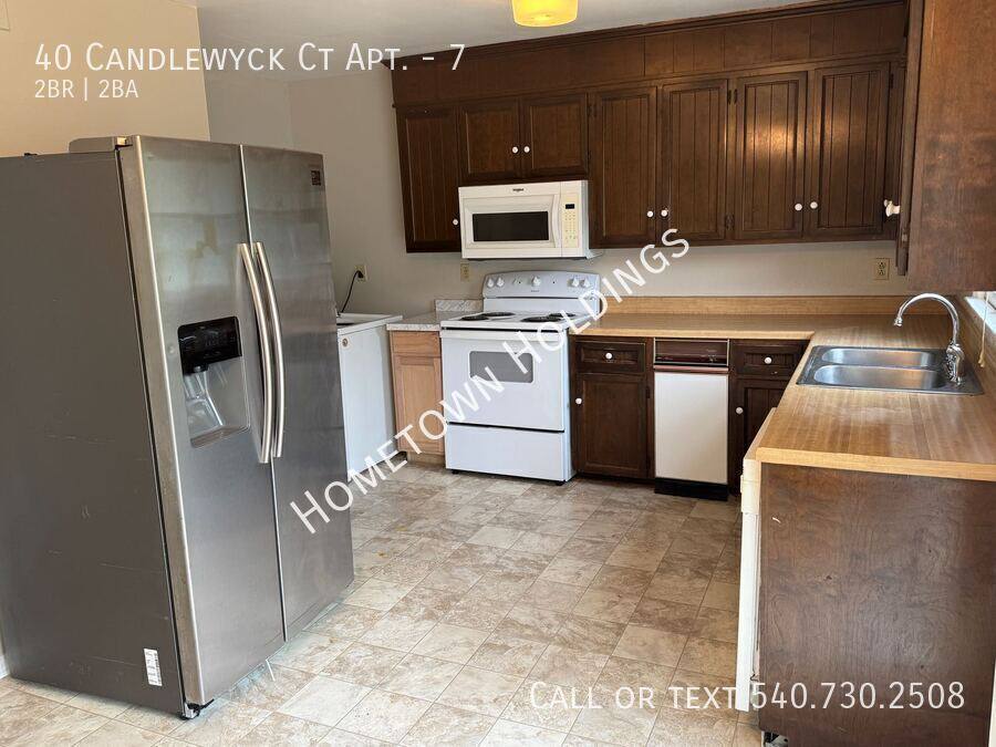 Apartment for rent at 40 Candlewyck Court #7, Martinsville, VA 24112