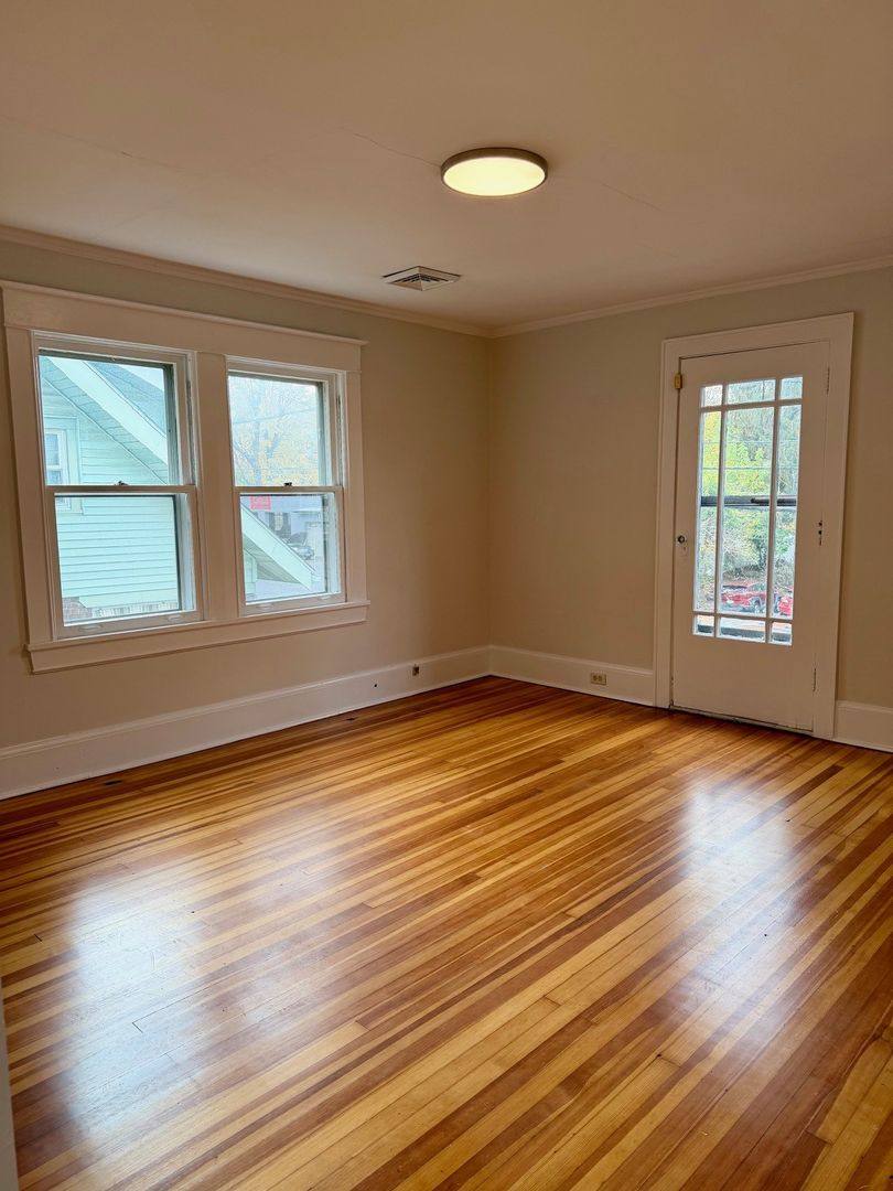 Apartment for rent at 302 Hasbrouck Ave, Kingston, NY 12401