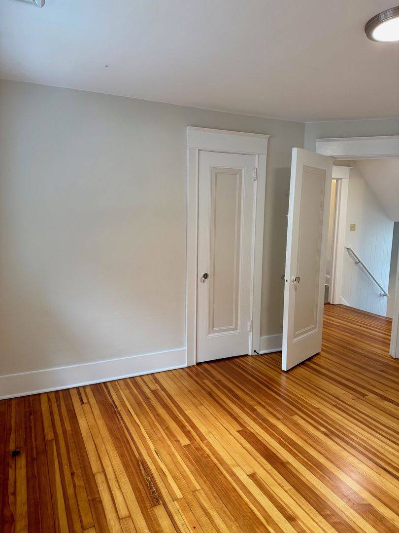 Apartment for rent at 302 Hasbrouck Ave, Kingston, NY 12401