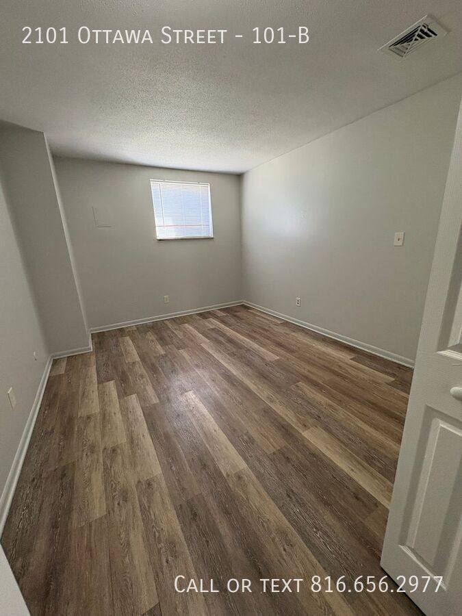 Apartment for rent at 2101 Ottawa St #101-B, Leavenworth, KS 66048