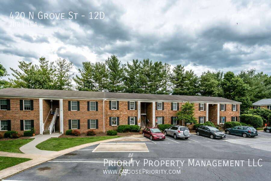 Apartment for rent at 420 N Grove St #12D, Bridgewater, VA 22812