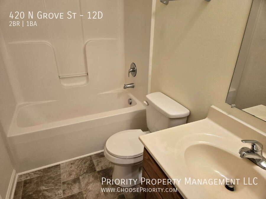 Apartment for rent at 420 N Grove St #12D, Bridgewater, VA 22812