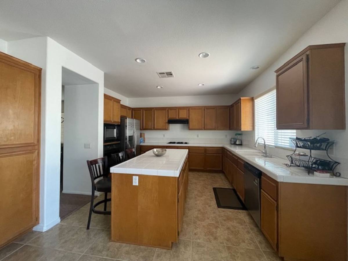 House for rent at 5875 Larry Dean St, Corona, CA 92880