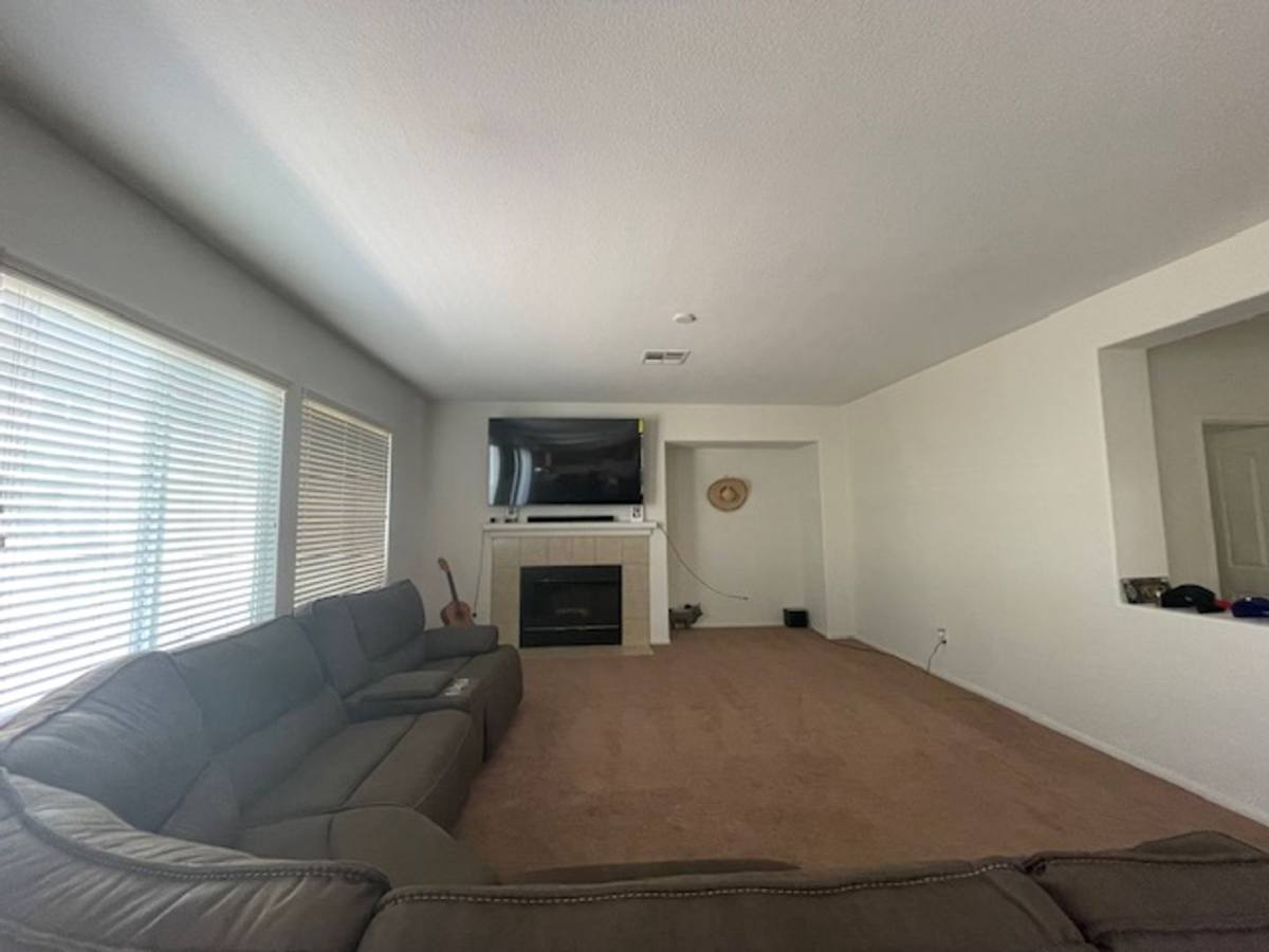 House for rent at 5875 Larry Dean St, Corona, CA 92880