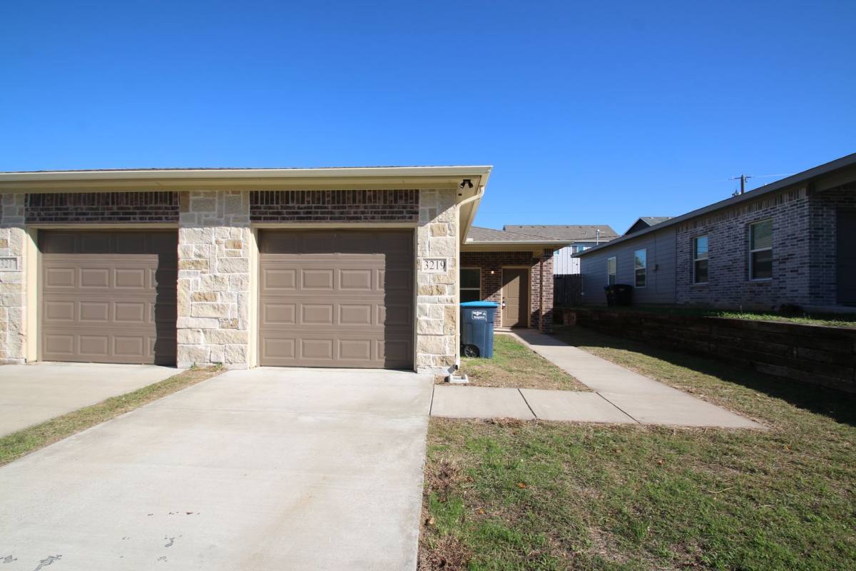 Apartment for rent at 3217-3219 Karen St, Fort Worth, TX 76116