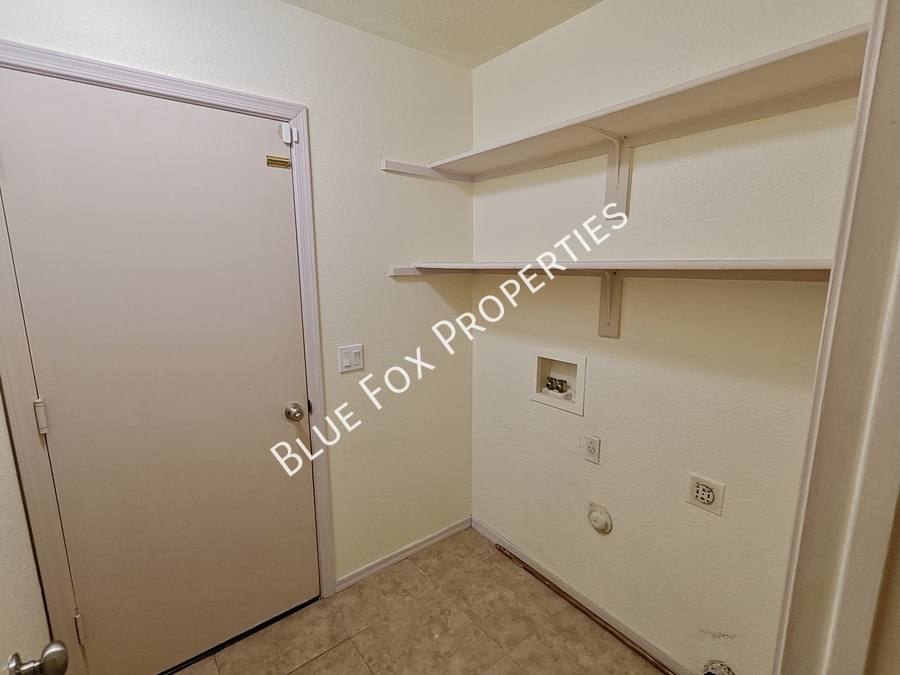 House for rent at 6442 E Mary Dr, Tucson, AZ 85730