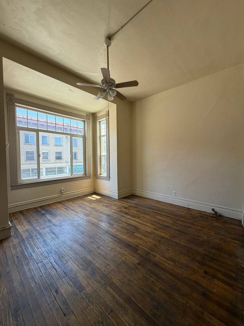 Apartment for rent at 41 S San Joaquin St, Stockton, CA 95202