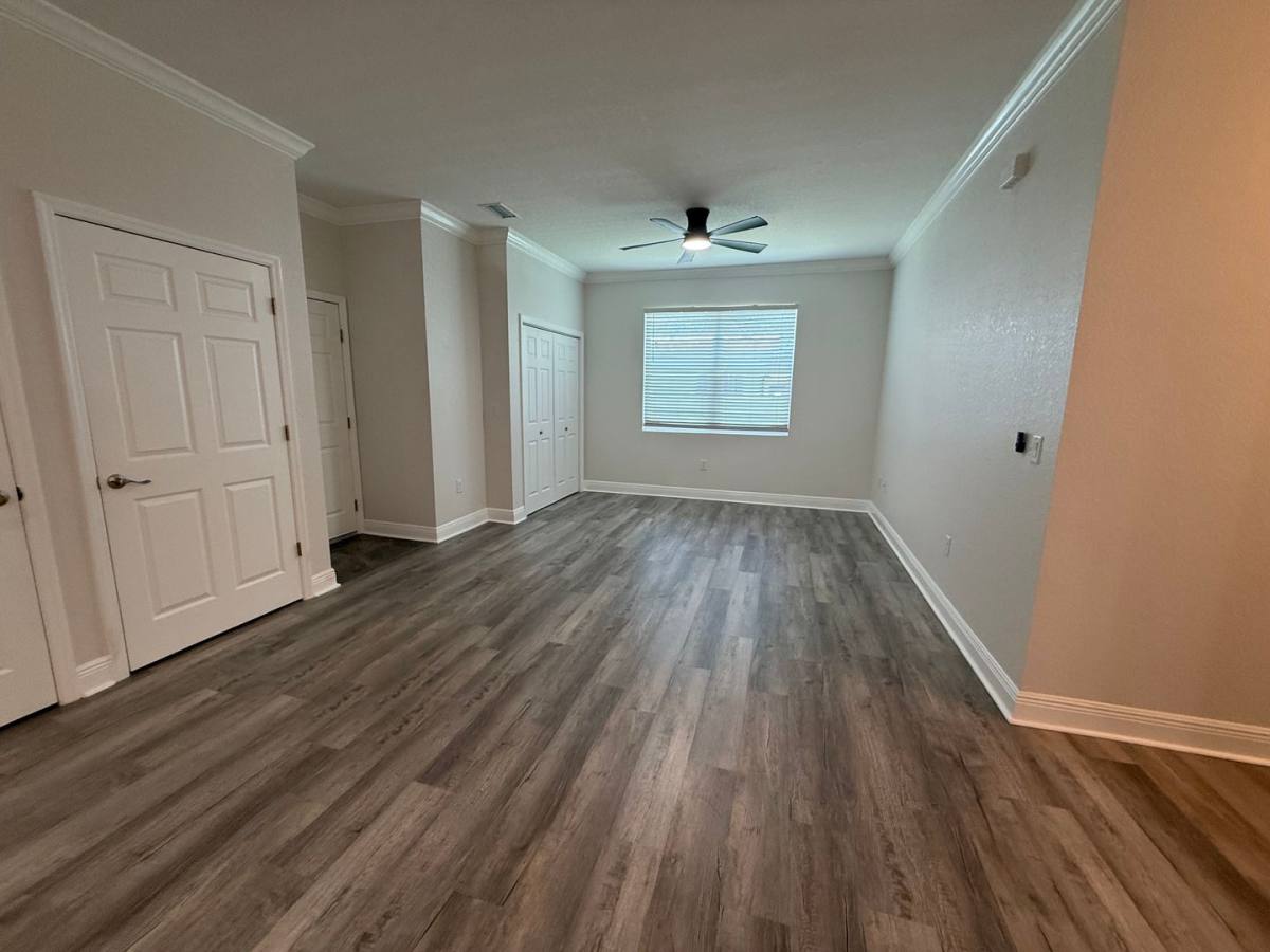 Apartment for rent at 1311 W Washington St, Plant City, FL 33563