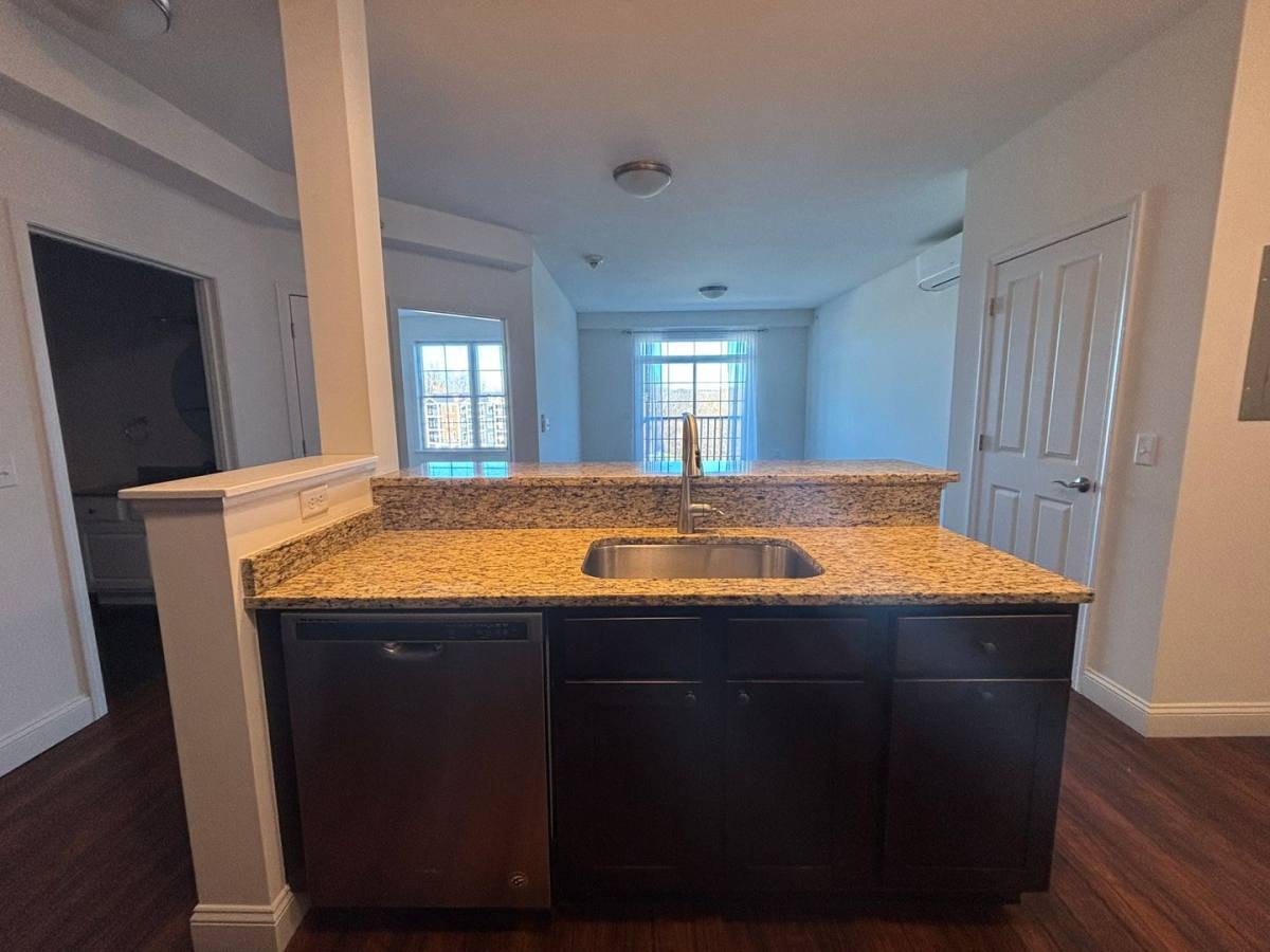 Apartment for rent at 181 Winterberry Lane, Burlington, VT 05401