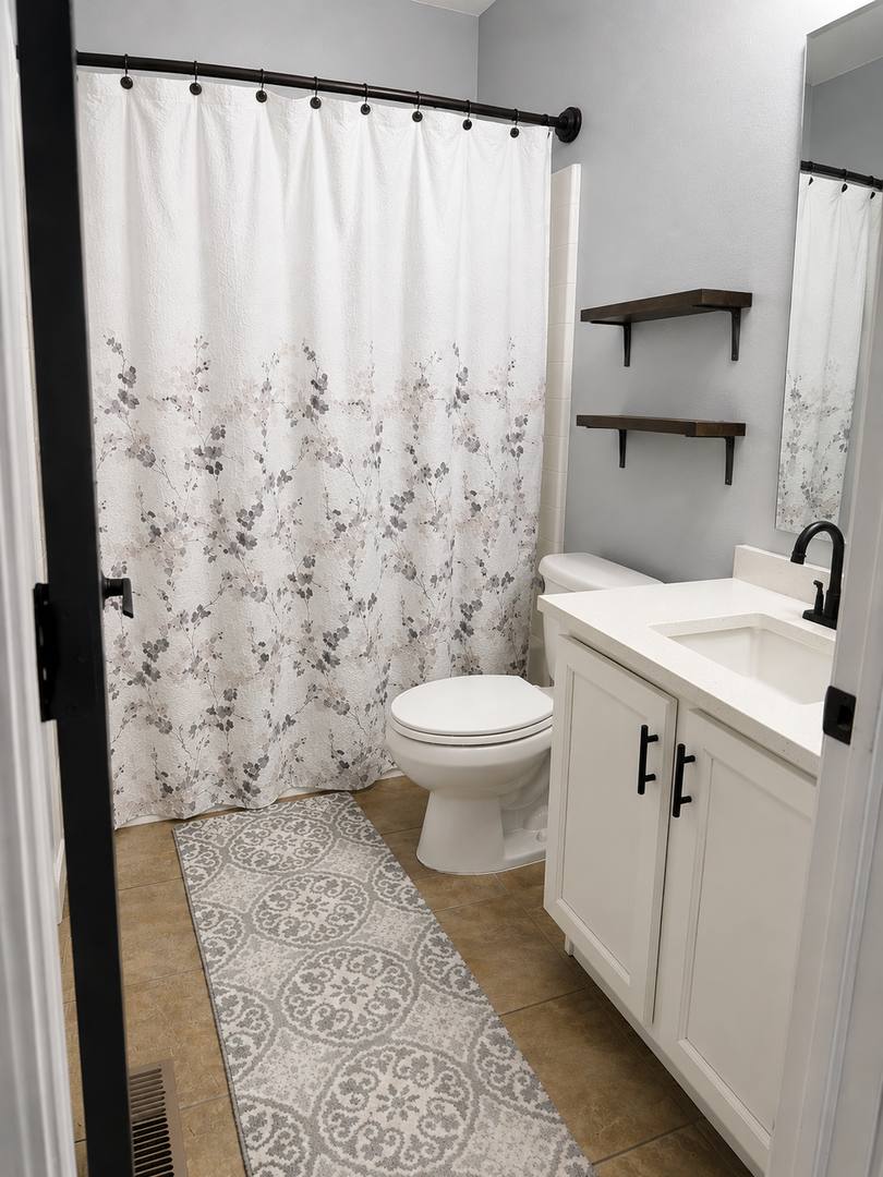 House for rent at 15584 E 97th Ave, Commerce City, CO 80022