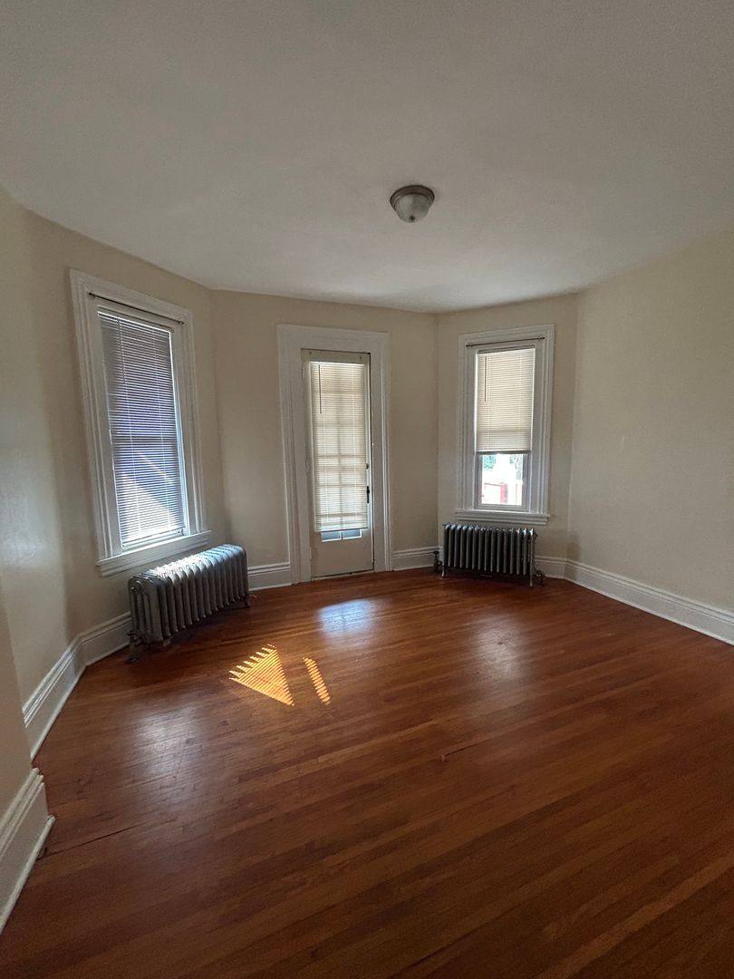 Apartment for rent at 52 Rowley St, Rochester, NY 14607