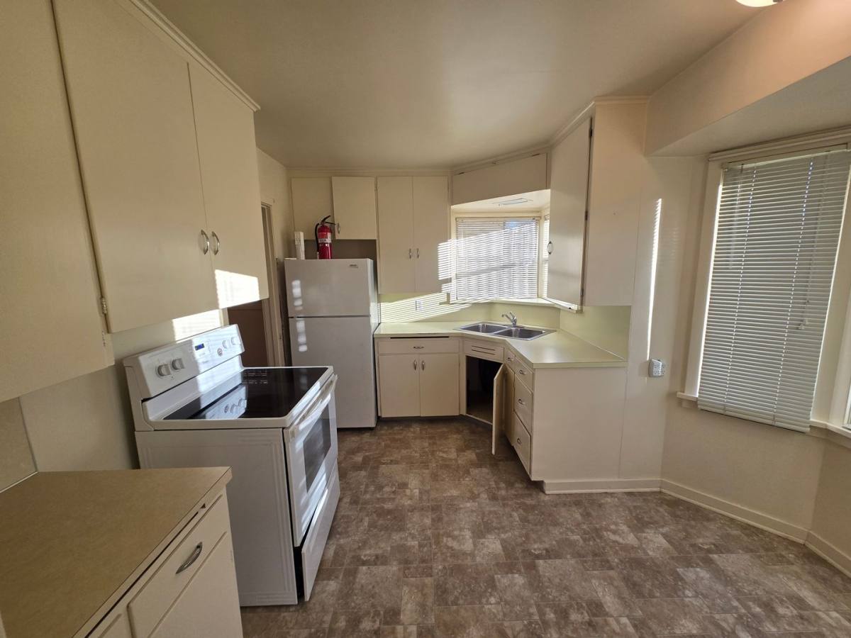 Apartment for rent at 1515 Mill St SE, Salem, OR 97301