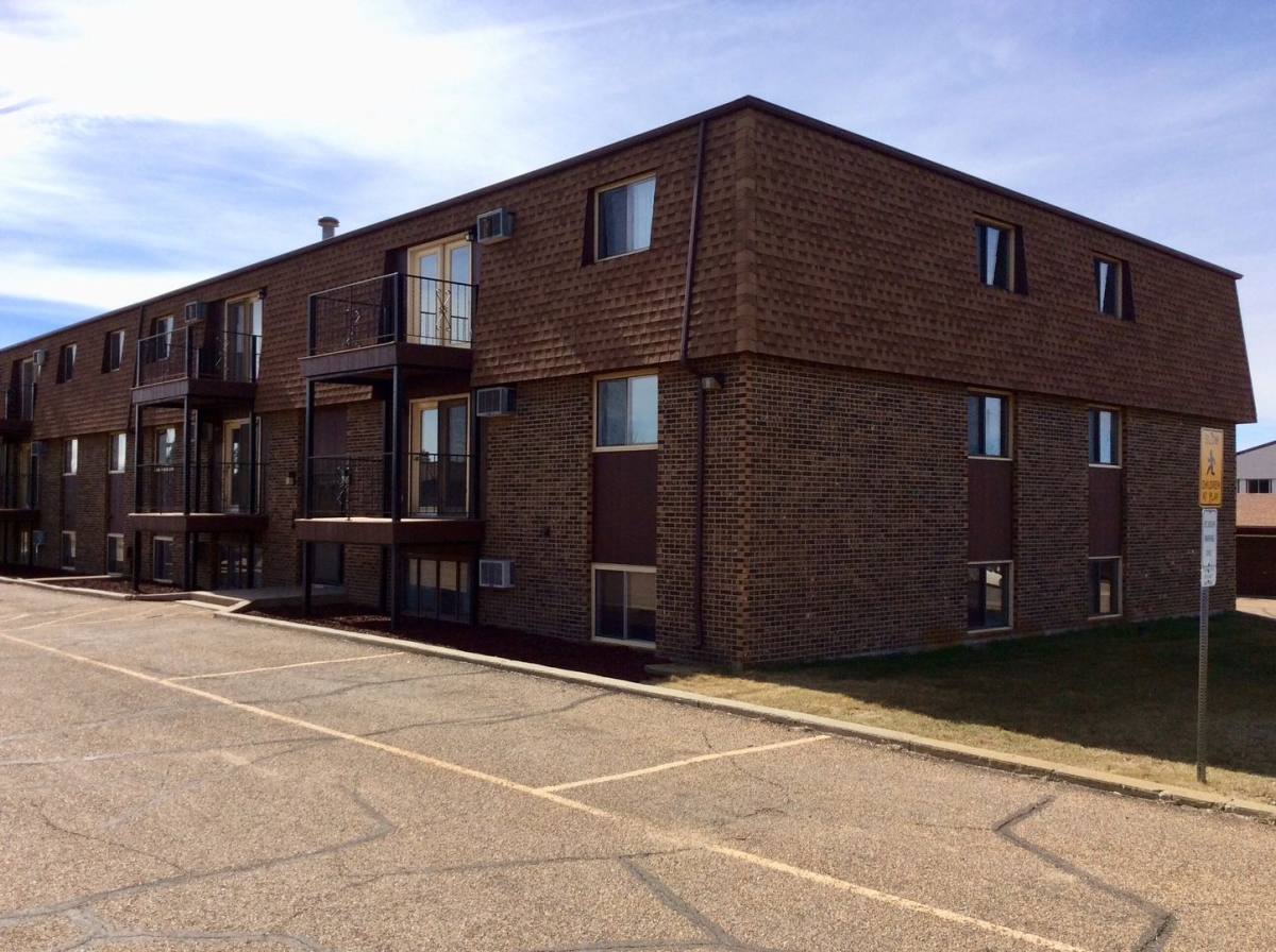 Apartment for rent at 1678 Prairie Ave, Dickinson, ND 58601