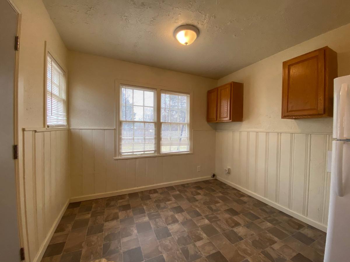 House for rent at 1320 Campbell Rd, Oklahoma City, OK 73111