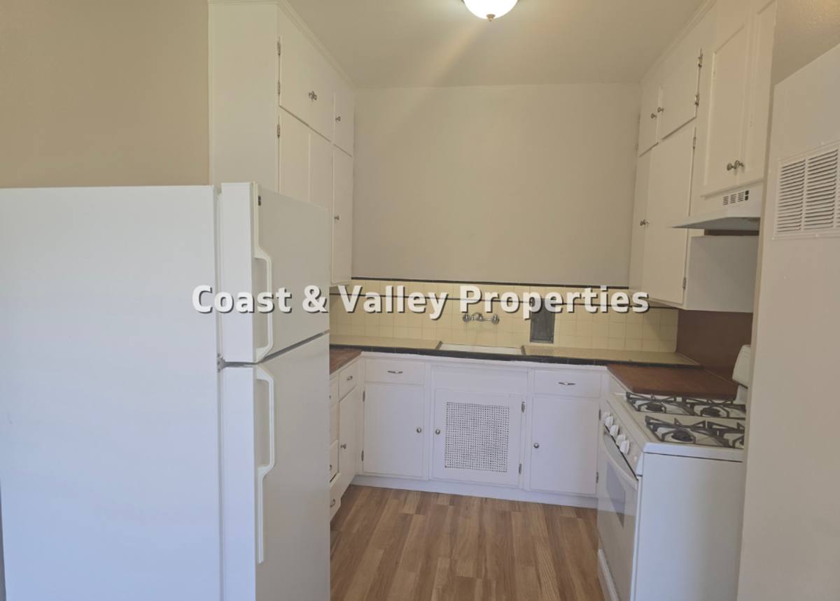 Apartment for rent at 335 Soledad St, Salinas, CA 93901