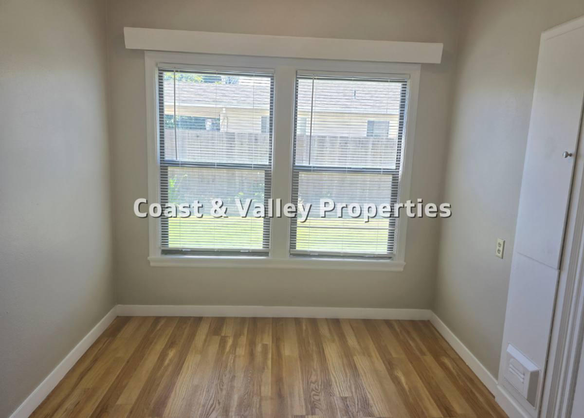 Apartment for rent at 335 Soledad St, Salinas, CA 93901