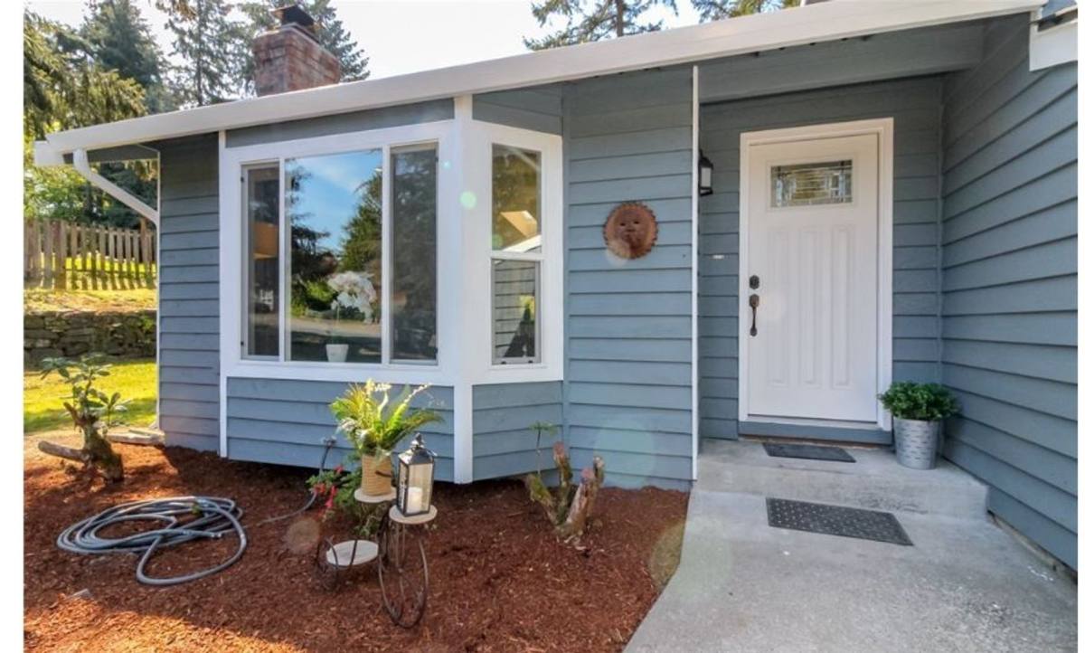 House for rent at 9104 158th St E, Puyallup, WA 98375