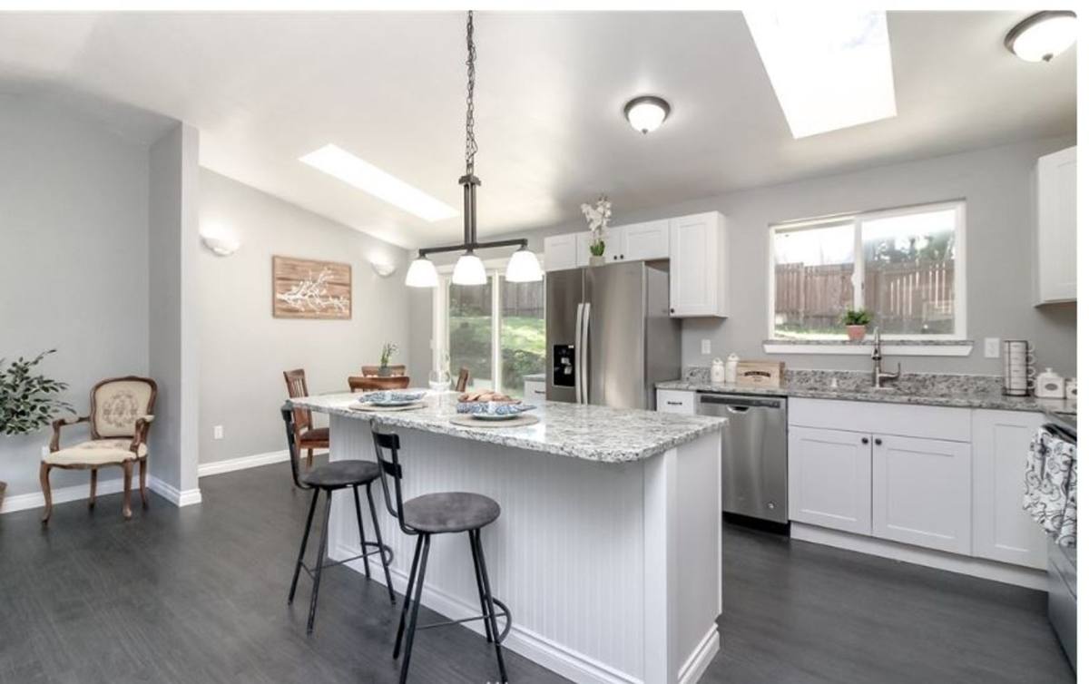 House for rent at 9104 158th St E, Puyallup, WA 98375