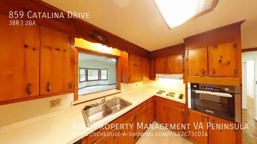 House for rent at 859 Catalina Dr, Newport News, VA 23608