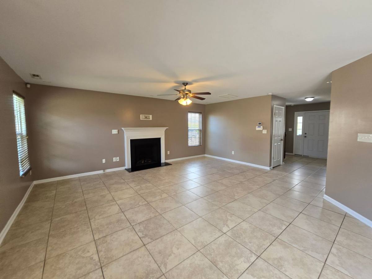 House for rent at 2012 Sir Michael Dr, Hope Mills, NC 28348