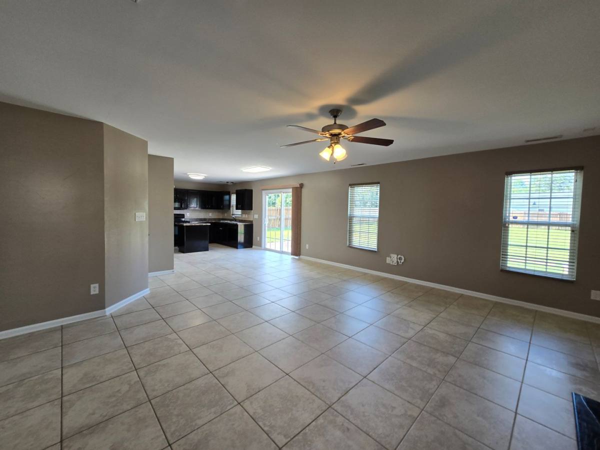 House for rent at 2012 Sir Michael Dr, Hope Mills, NC 28348