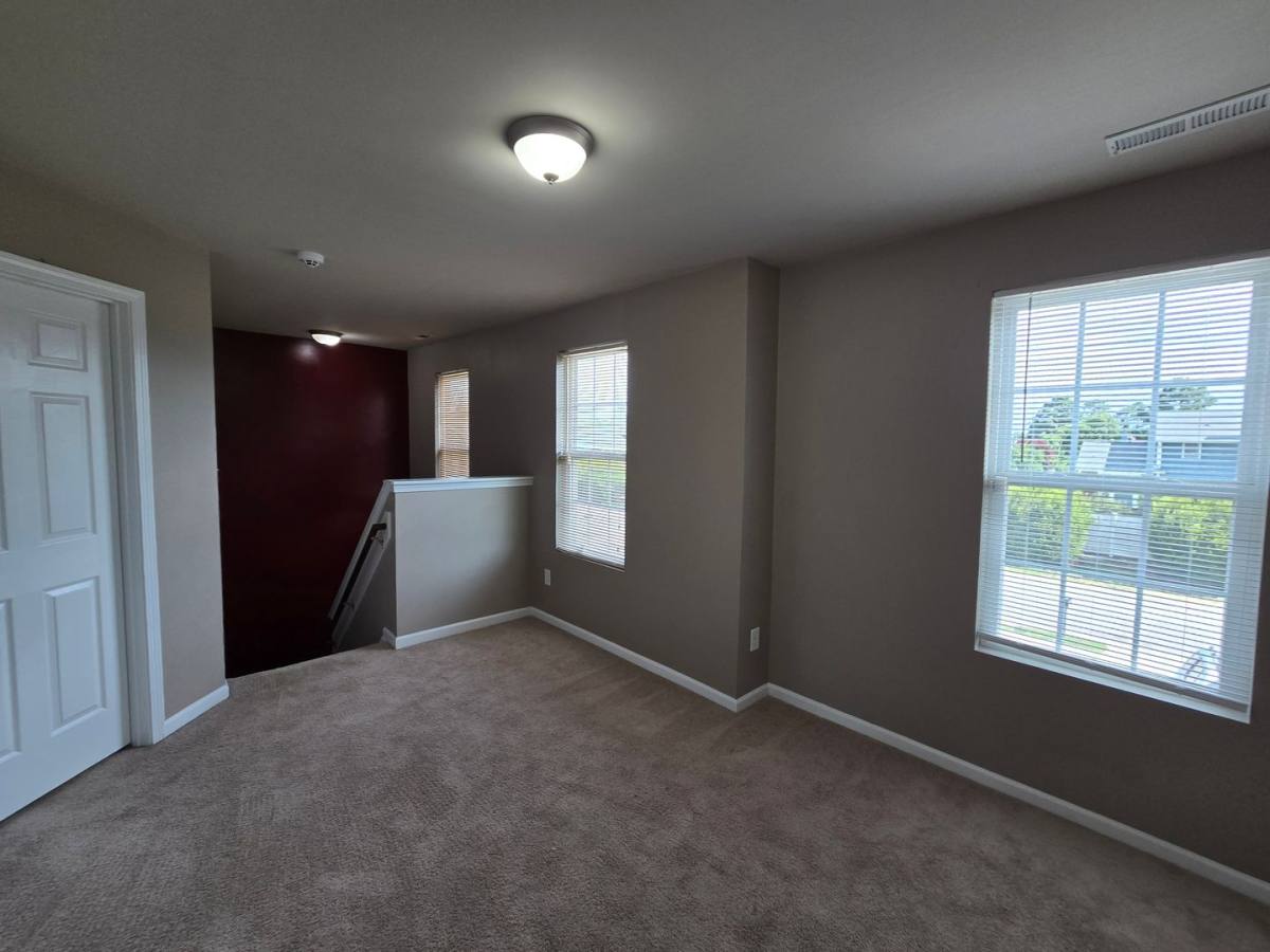 House for rent at 2012 Sir Michael Dr, Hope Mills, NC 28348