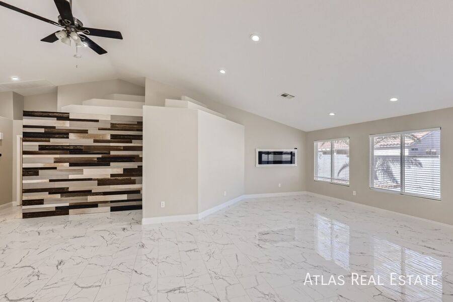 House for rent at 7824 White Grass Ave, Las Vegas, NV 89131