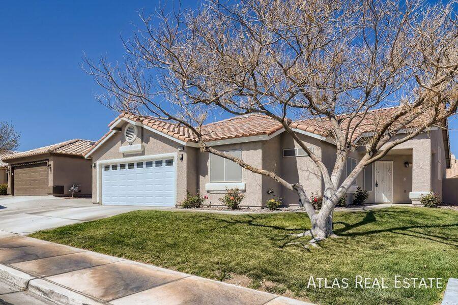 House for rent at 7824 White Grass Ave, Las Vegas, NV 89131