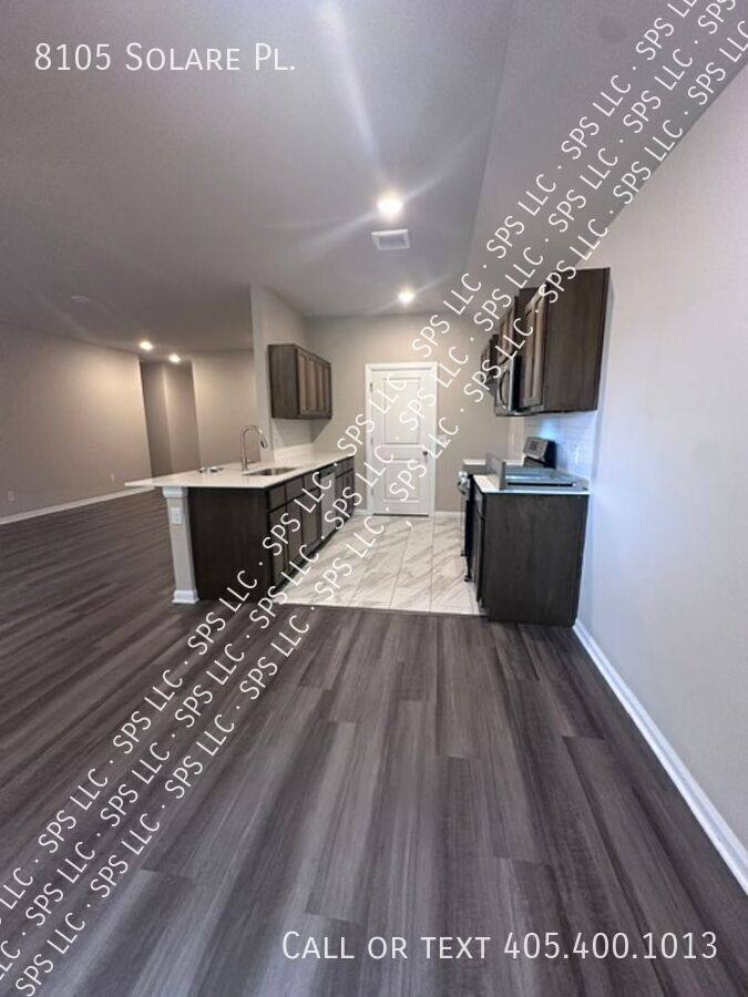House for rent at 8105 Solare Place, Oklahoma City, OK 73135